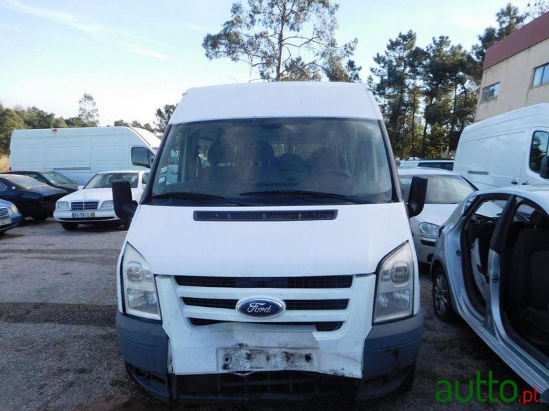 2011' Ford Transit Transit 2.2 9Lug photo #2