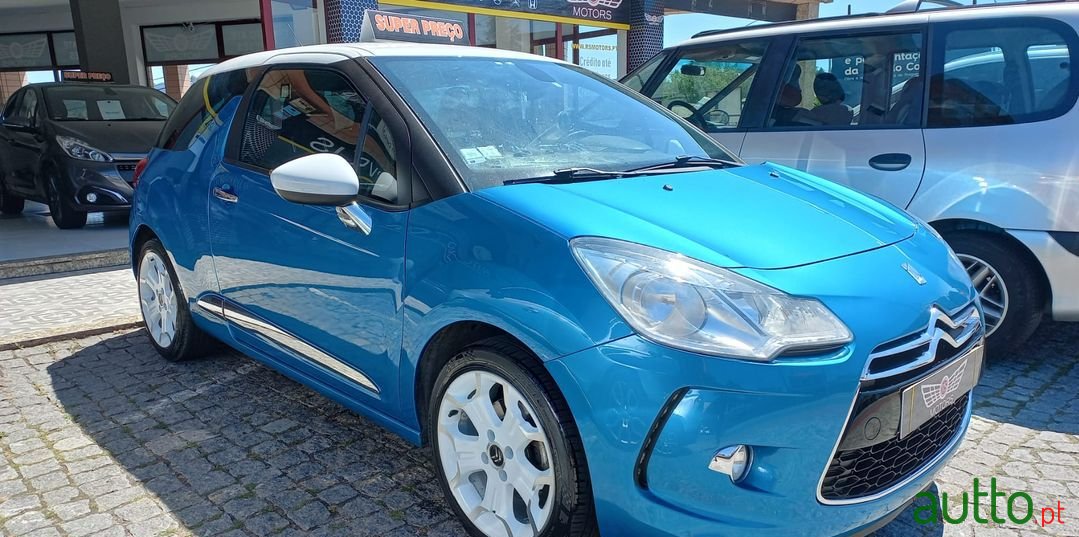 2011' Citroen DS3 photo #5