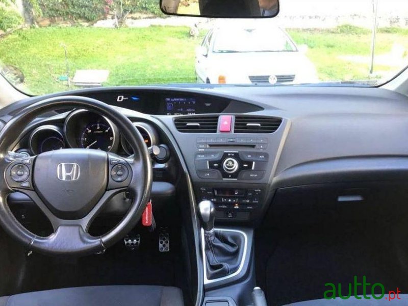 2012' Honda Civic 2.2 I-Ctdi Sport photo #2