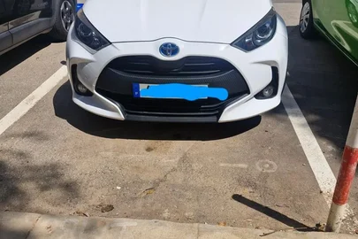 2022' Toyota Yaris