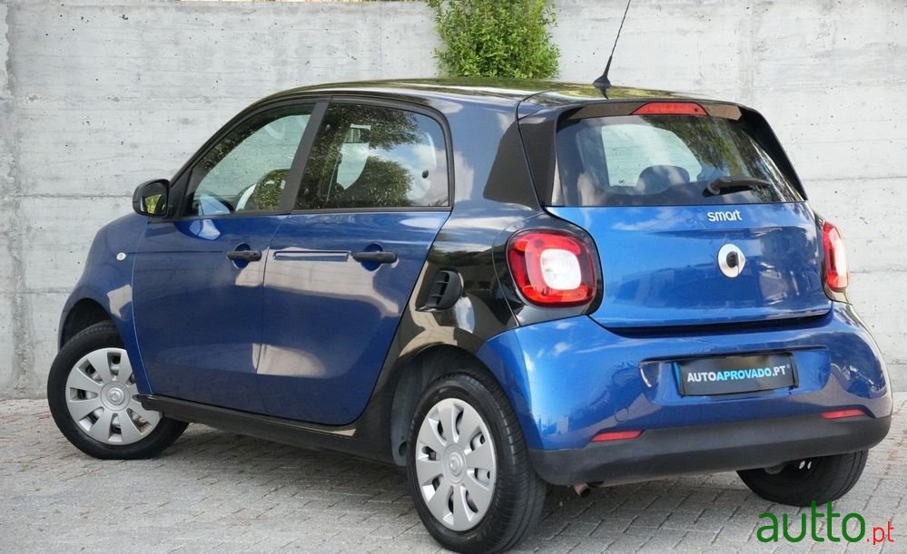 2015' Smart Forfour 1.0 Edition 1 71 photo #2