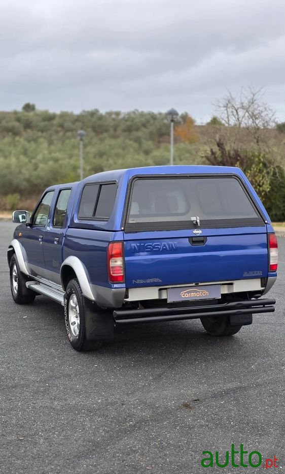 2000' Nissan Navara photo #5