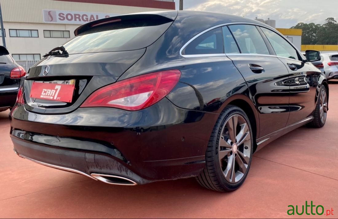 2016' Mercedes-Benz Cla-180 photo #5