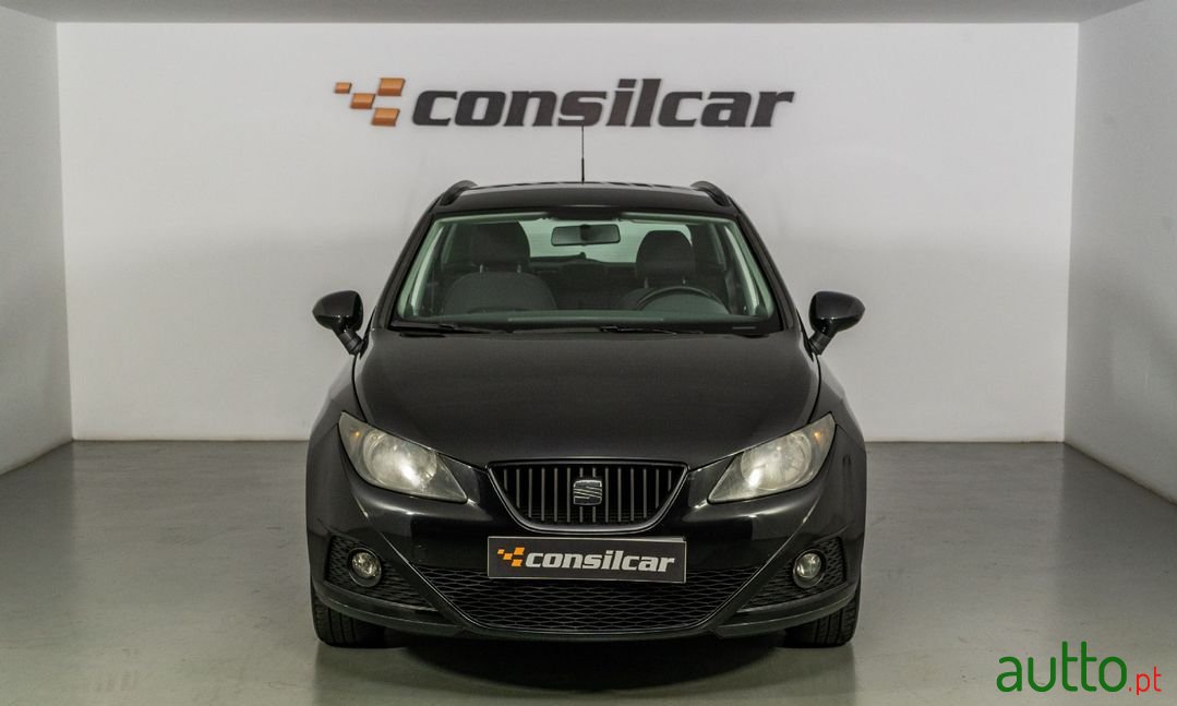 2012' SEAT Ibiza St photo #2