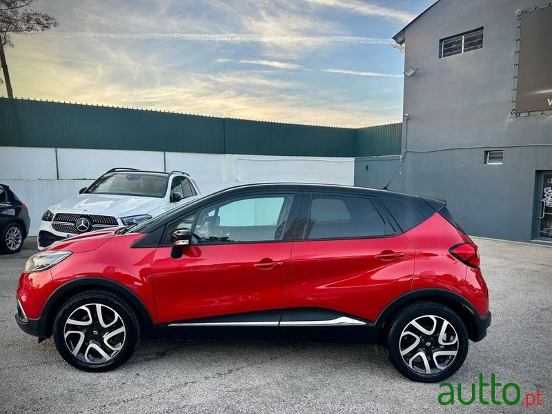 2015' Renault Captur photo #4