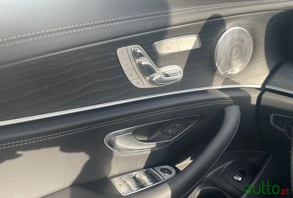 2023' Mercedes-Benz Classe E De Amg Line photo #5