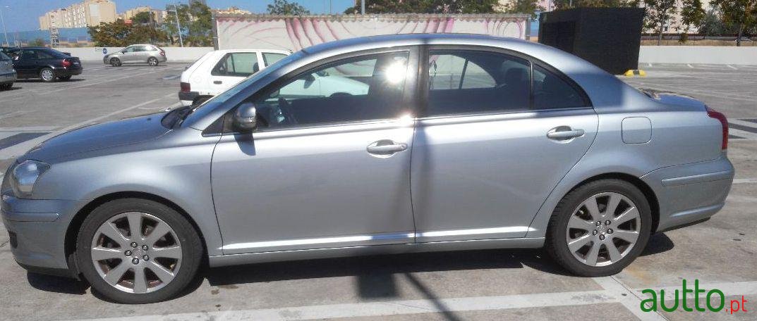 2008' Toyota Avensis D4D photo #1