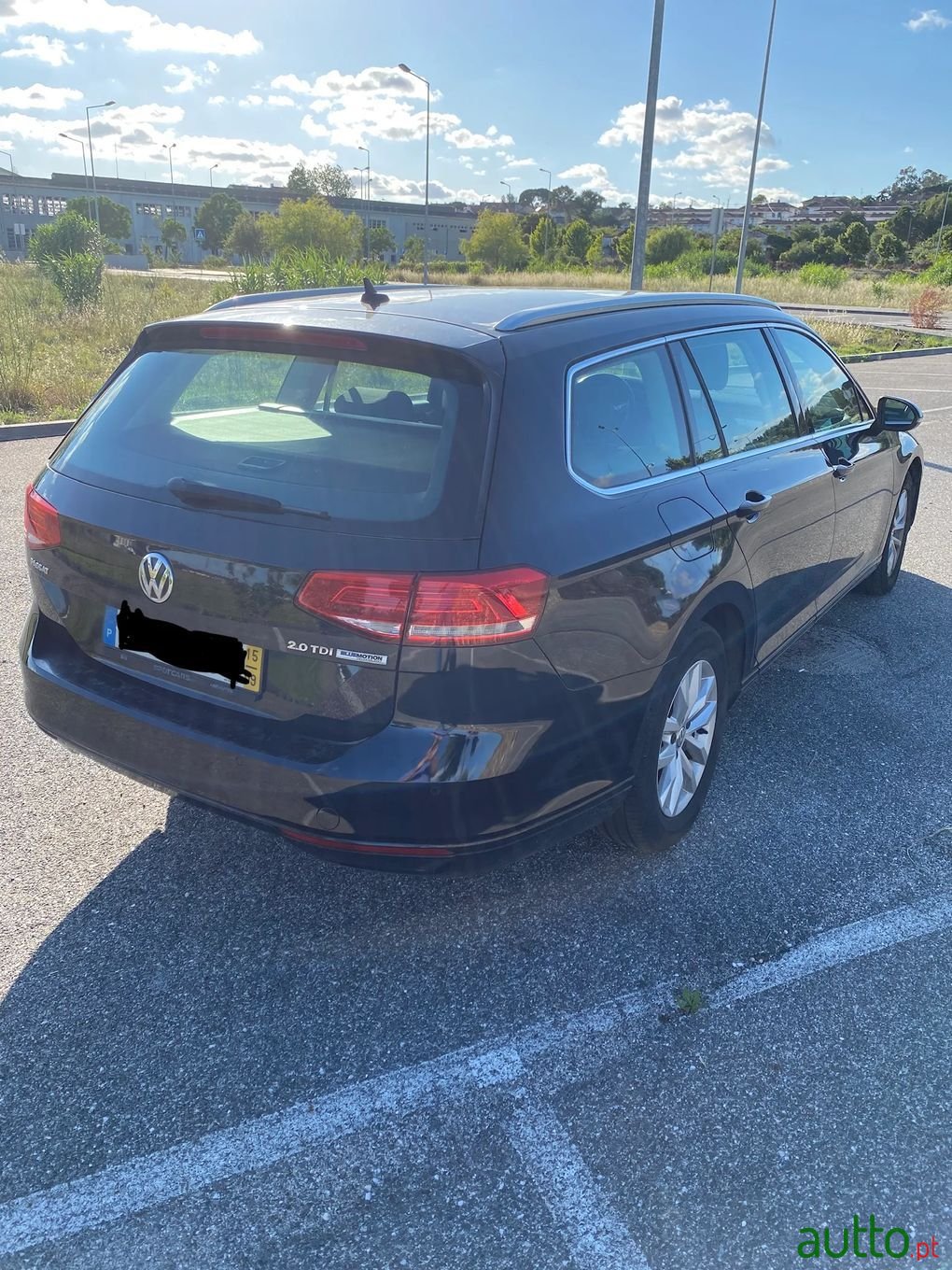 2015' Volkswagen Passat photo #4