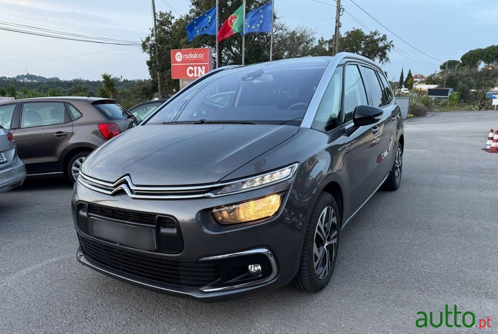 2022' Citroen Grand C4 SpaceTourer photo #1