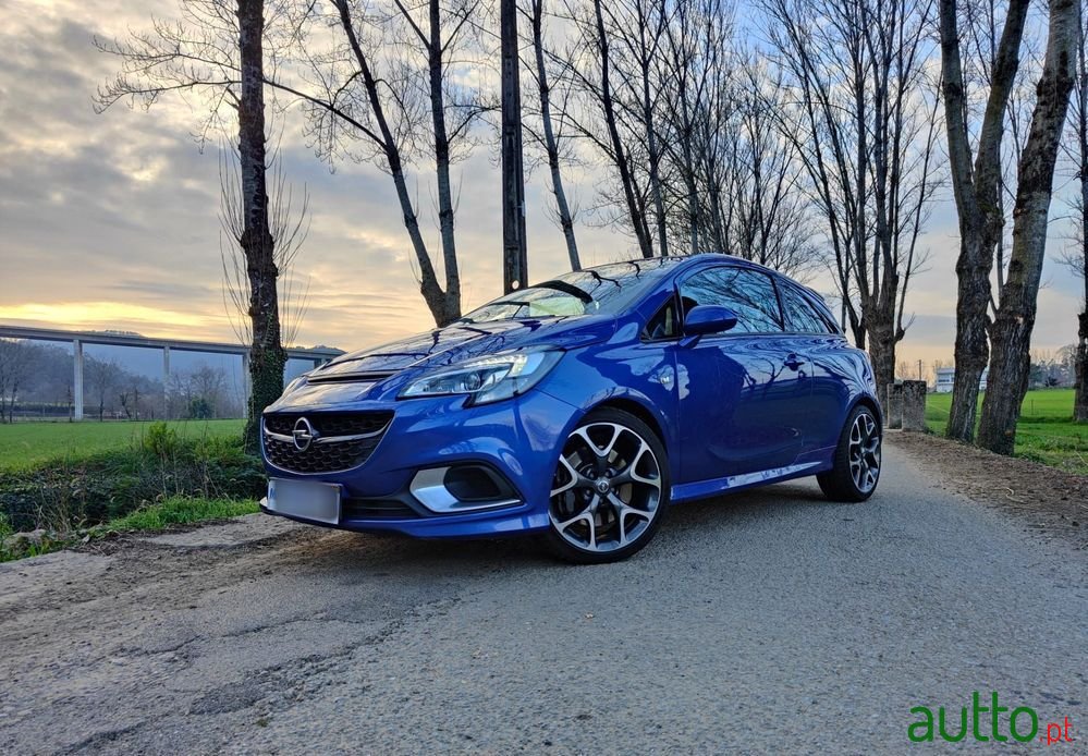 2016' Opel Corsa photo #1