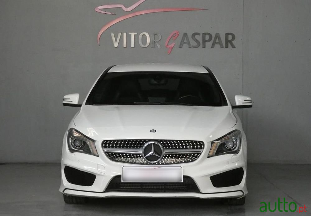 2015' Mercedes-Benz CLA 200 photo #2