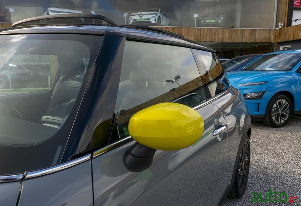 2022' MINI Cooper Se 3 Portas photo #6