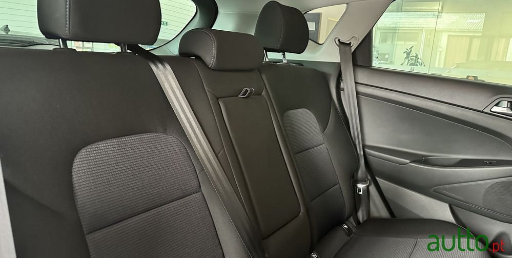 2018' Hyundai Tucson 1.7 Crdi Executive Dct photo #2