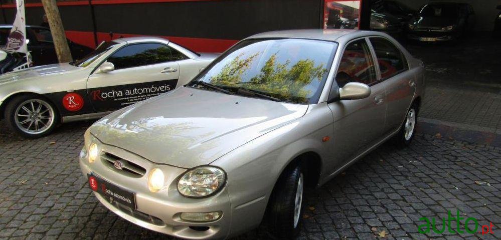2000' Kia Shuma 1.5 Ls photo #1