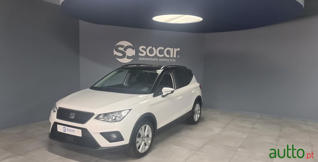 2020' SEAT Arona photo #1