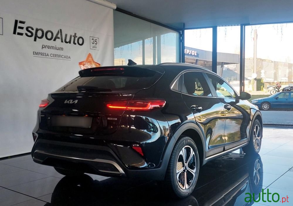 2023' Kia XCeed photo #3