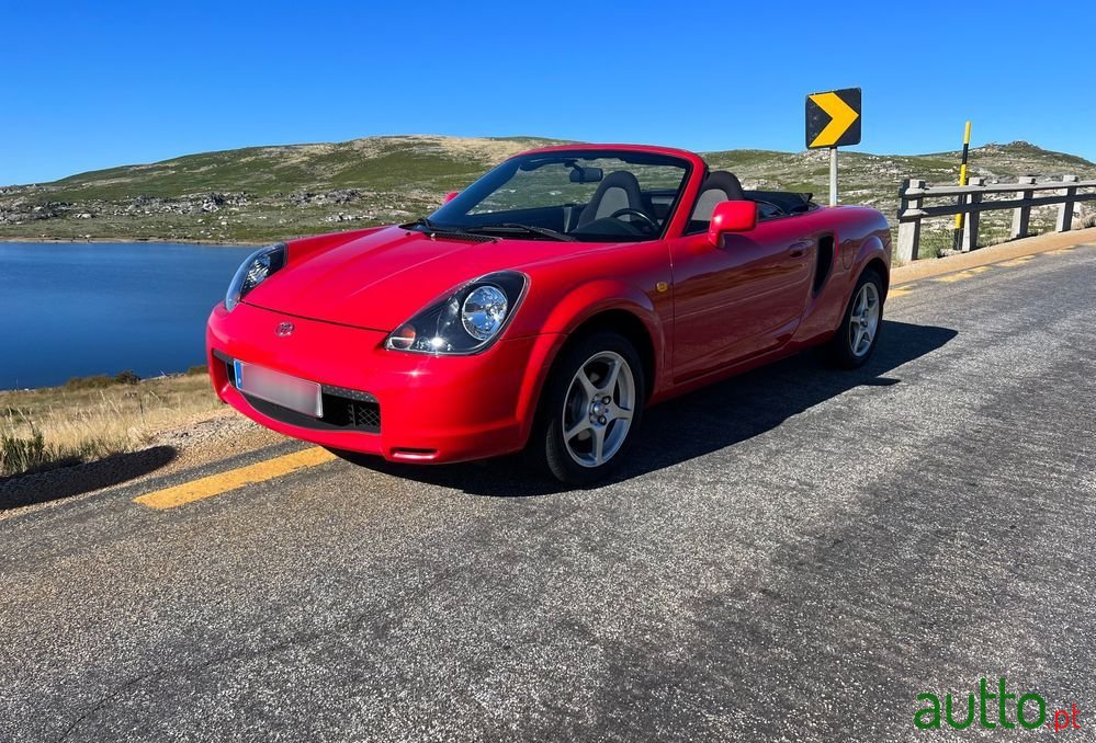 2001' Toyota MR2 photo #1