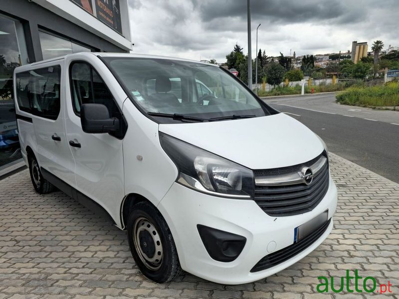 2016' Opel Vivaro photo #2