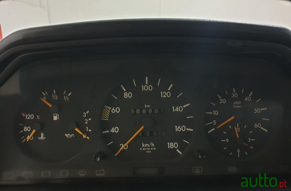 1993' Mercedes-Benz G 300 photo #4