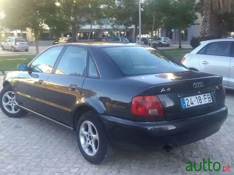 1995' Audi A4 1.6 photo #1