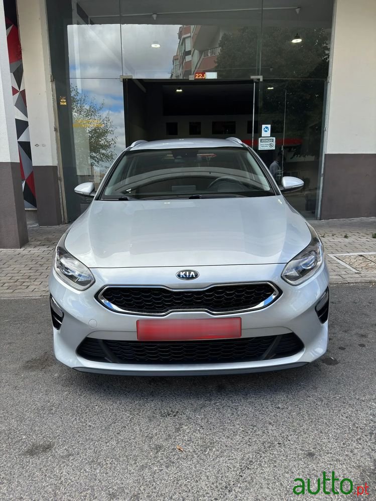2019' Kia Ceed Sw photo #2