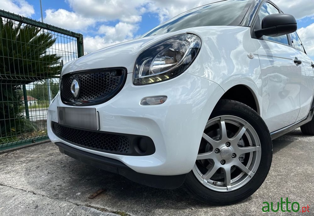 2017' Smart Forfour 1.0 71 Aut. photo #3