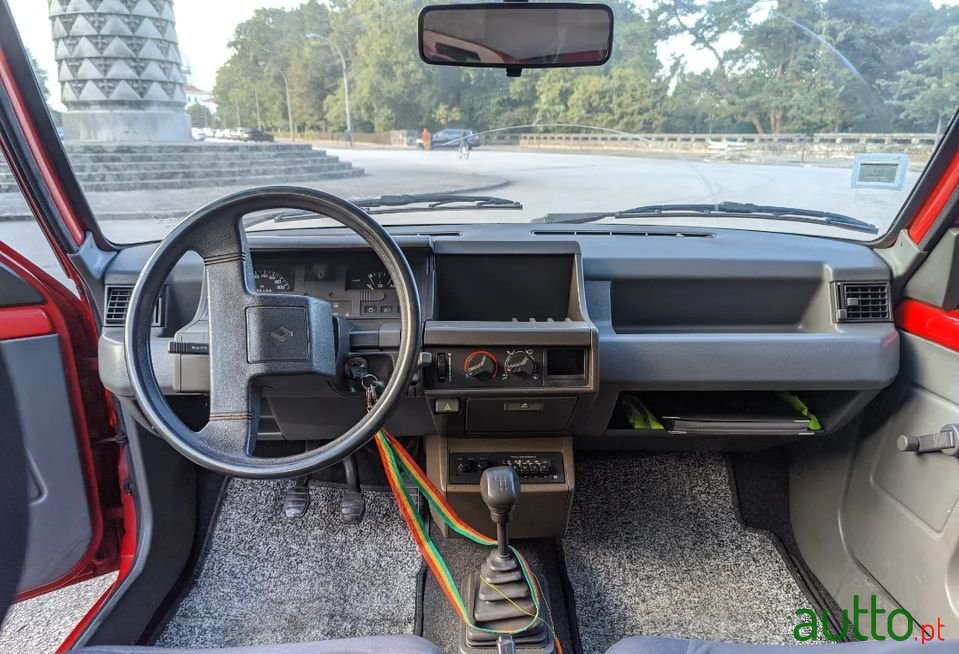 1988' Renault 5 photo #5