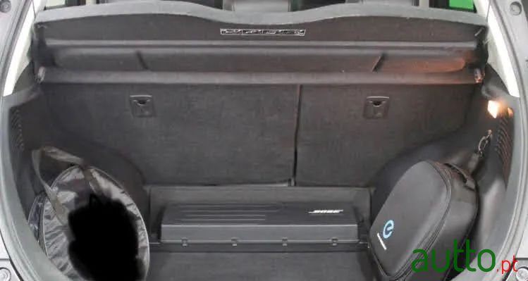 2017' Nissan Leaf Tekna photo #3