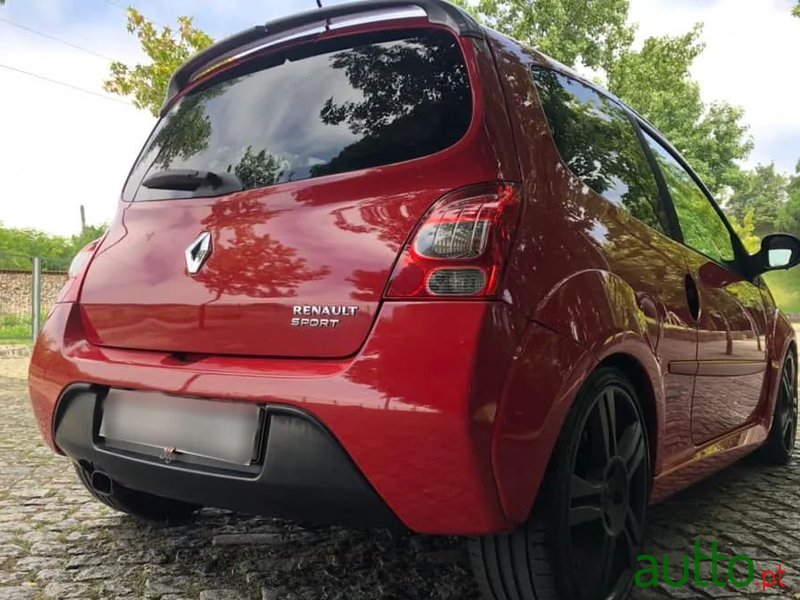 2009' Renault Twingo 1.6 16V Rs photo #5