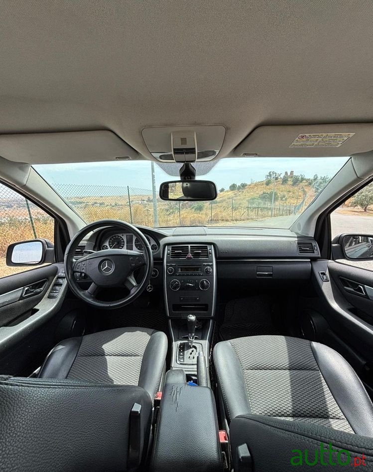 2010' Mercedes-Benz Classe B Cdi Autotronic photo #6