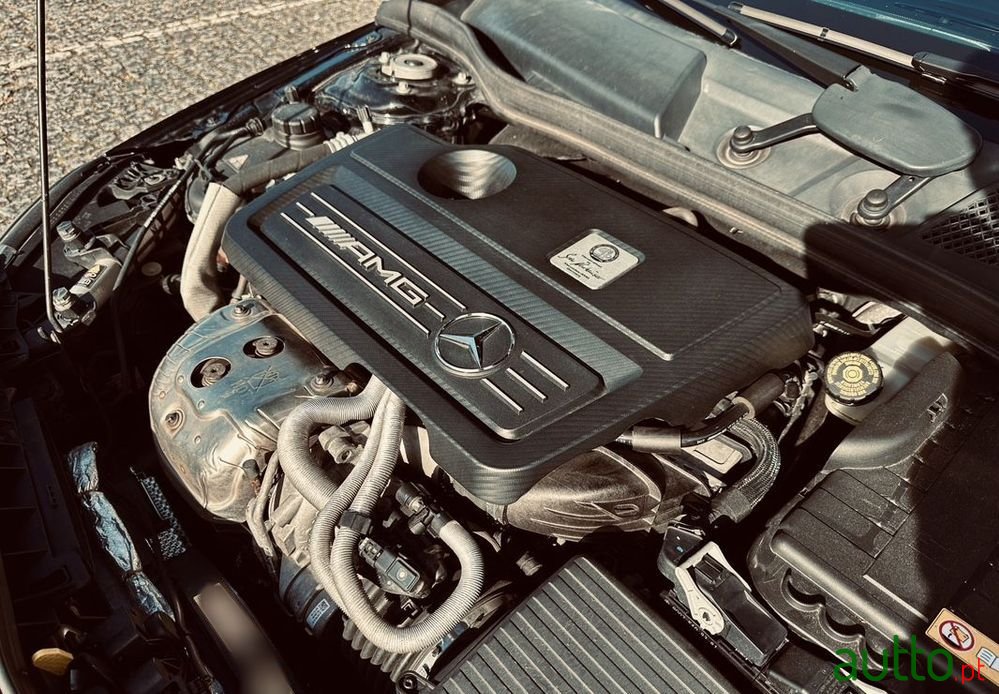 2015' Mercedes-Benz A 45 AMG photo #6