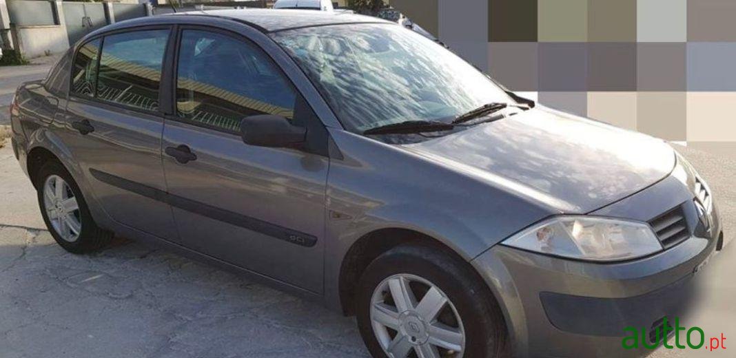 2004' Renault Megane photo #3