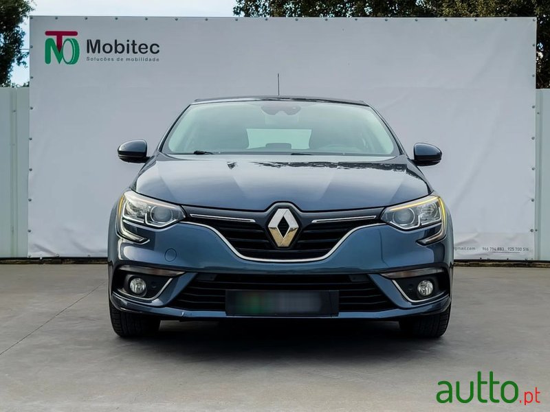 2016' Renault Megane photo #6