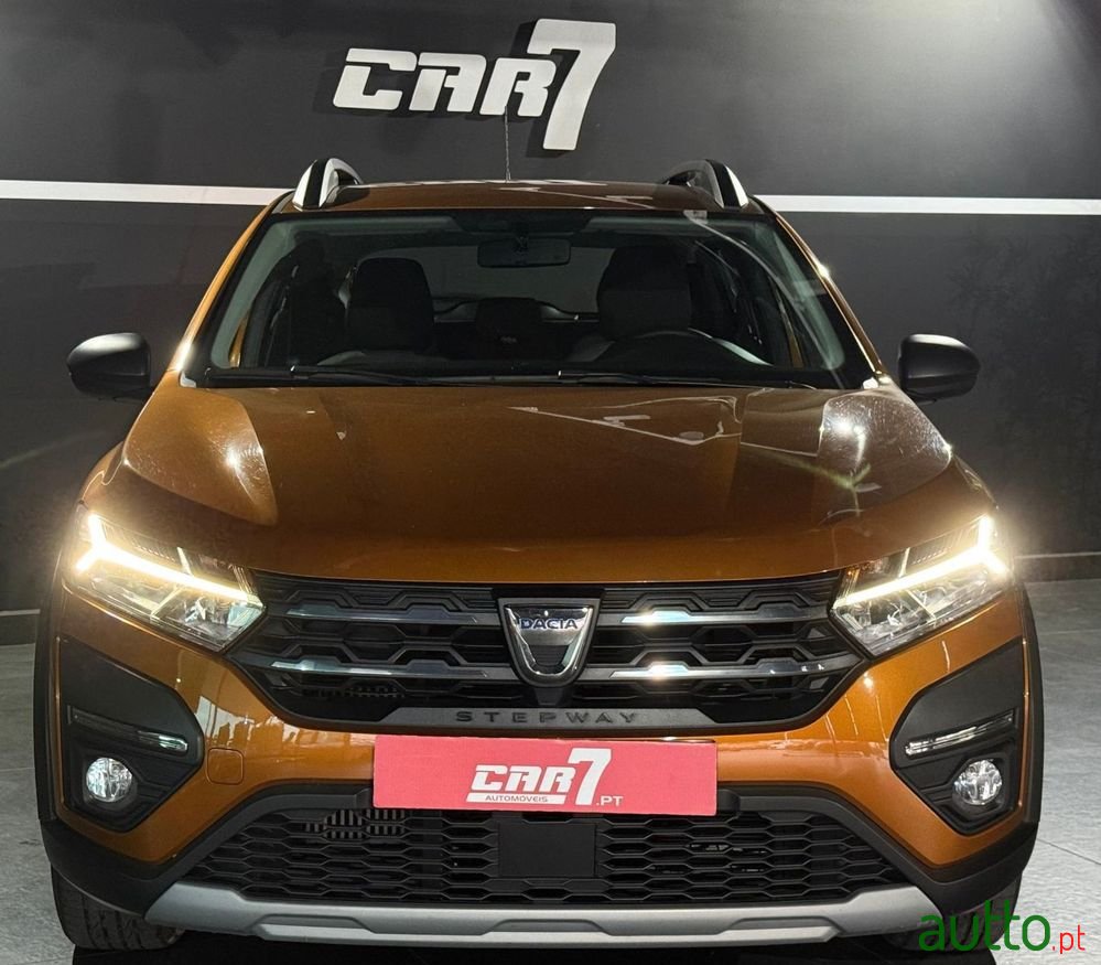 2021' Dacia Sandero photo #1