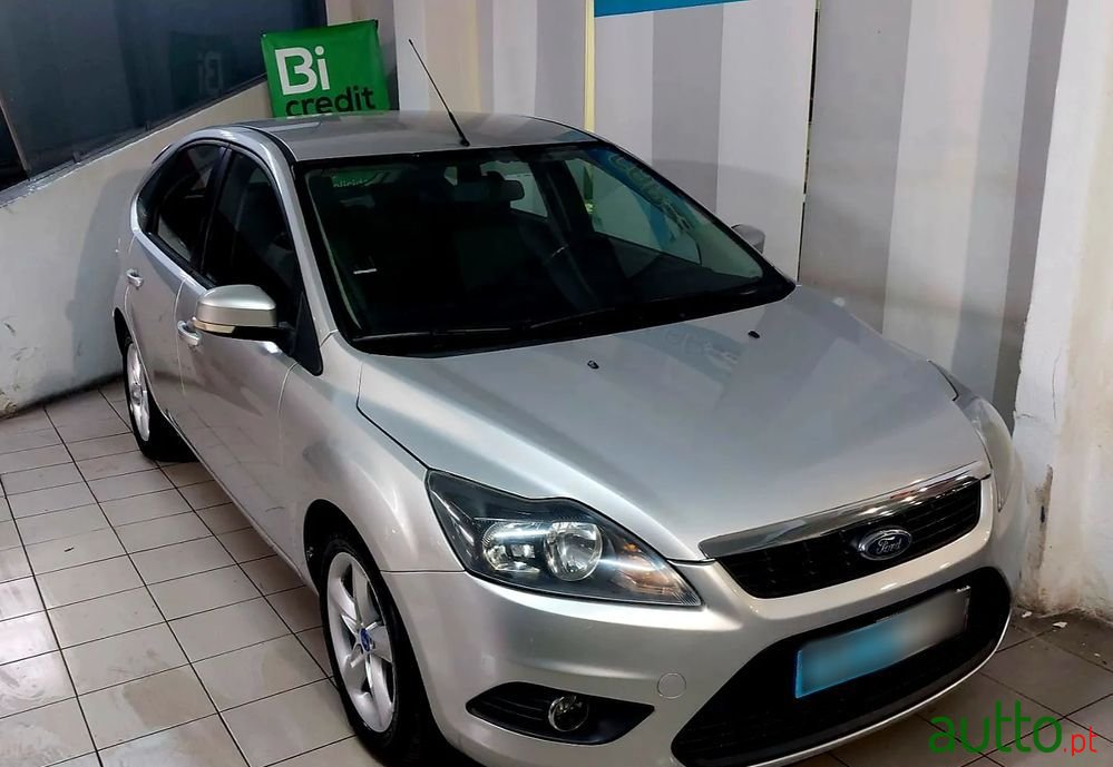 2011' Ford Focus 1.6 Tdci Trend photo #1