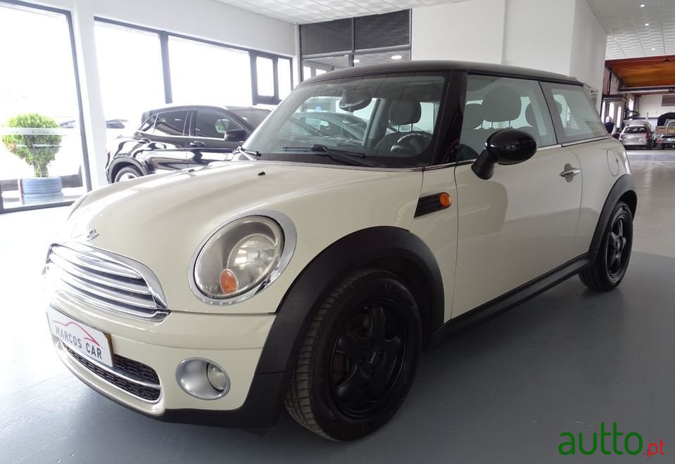 2008' MINI Cooper photo #3