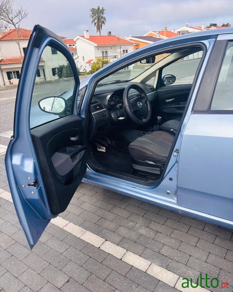 2008' Fiat Punto photo #6