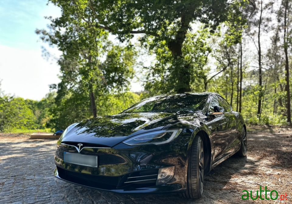 2018' Tesla Model S photo #2