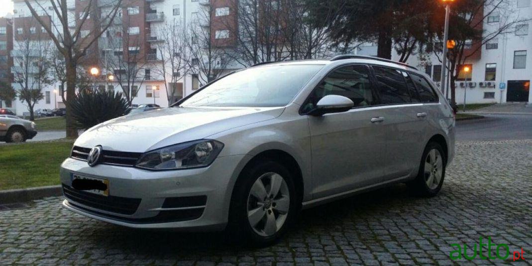 2014' Volkswagen Golf Variant photo #3