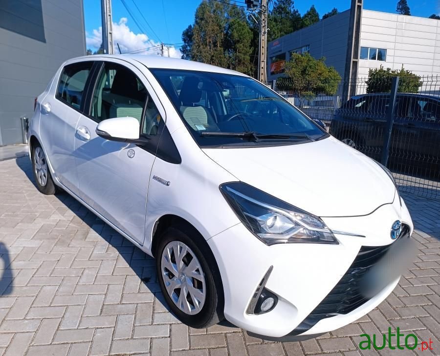 2018' Toyota Yaris 1.5 Hsd Active photo #3