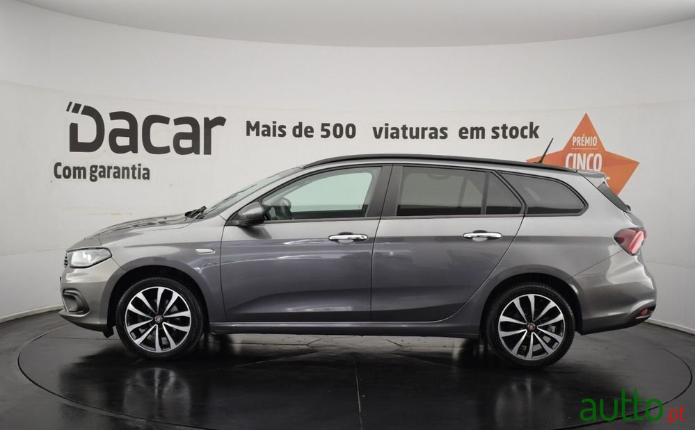 2020' Fiat Tipo 1.6 M-Jet Lounge photo #4