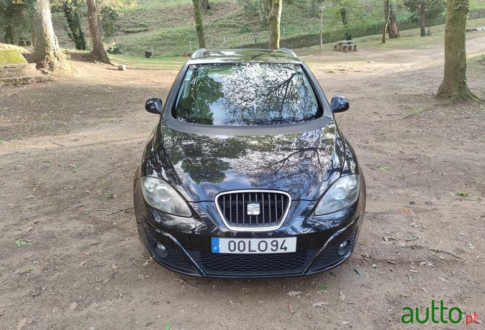 2011' SEAT Altea photo #2