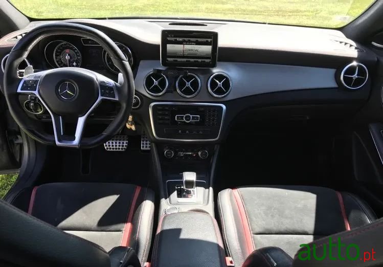 2014' Mercedes-Benz CLA 45 AMG 4-Matic photo #6