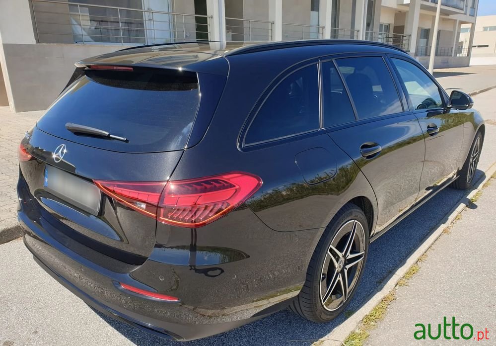 2022' Mercedes-Benz C 300 photo #2