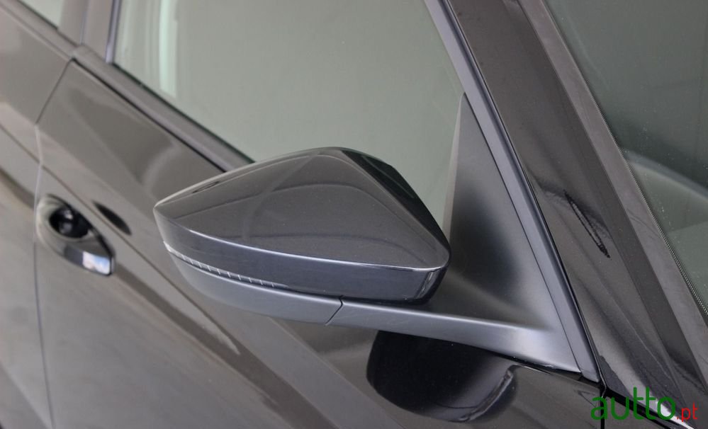 2020' Skoda Scala 1.0 Tsi Ambition photo #4
