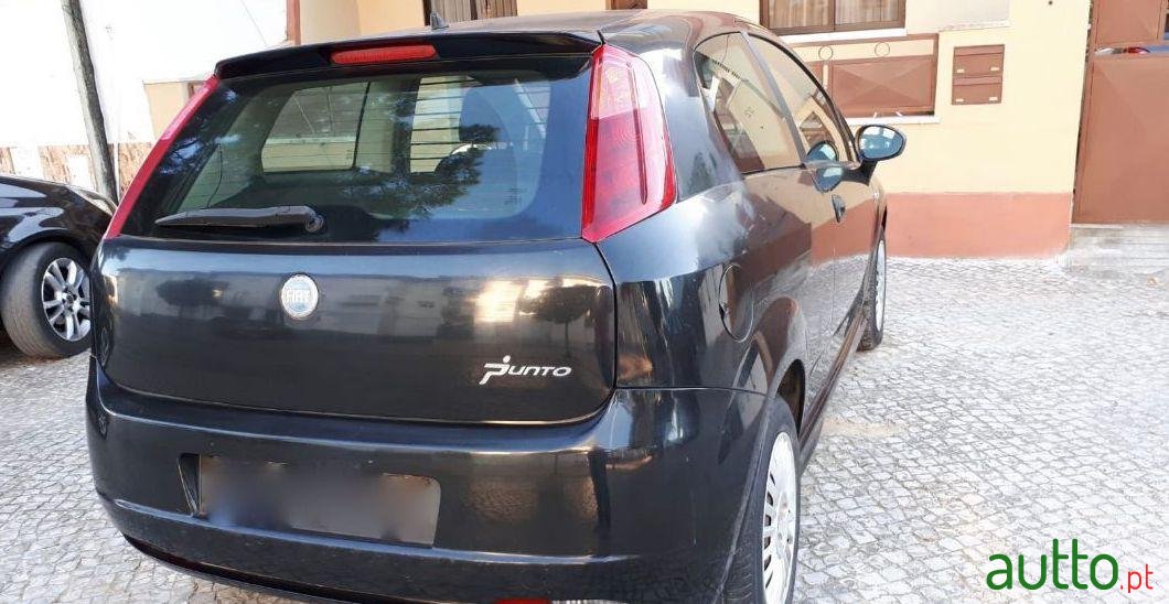 2006' Fiat Grande Punto Van photo #2