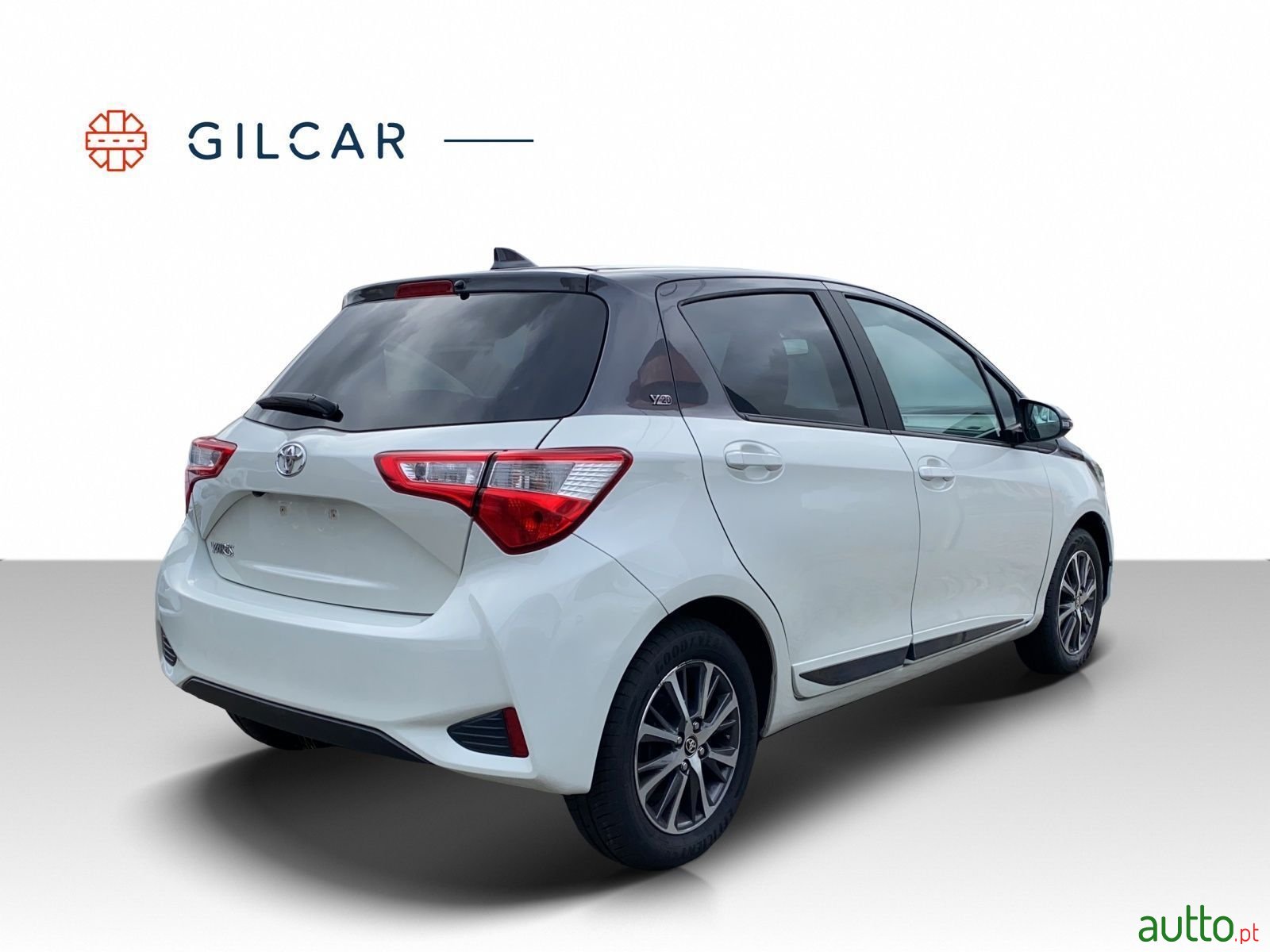 2020' Toyota Yaris photo #6