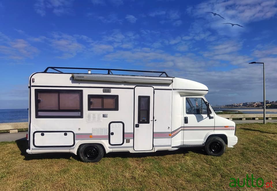 1992' Peugeot photo #2