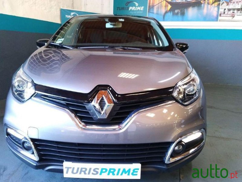 2016' Renault Captur photo #1