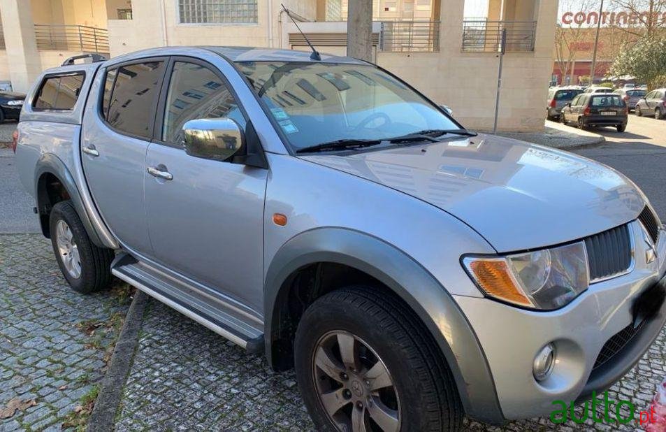 2007' Mitsubishi L200 Strackar photo #2